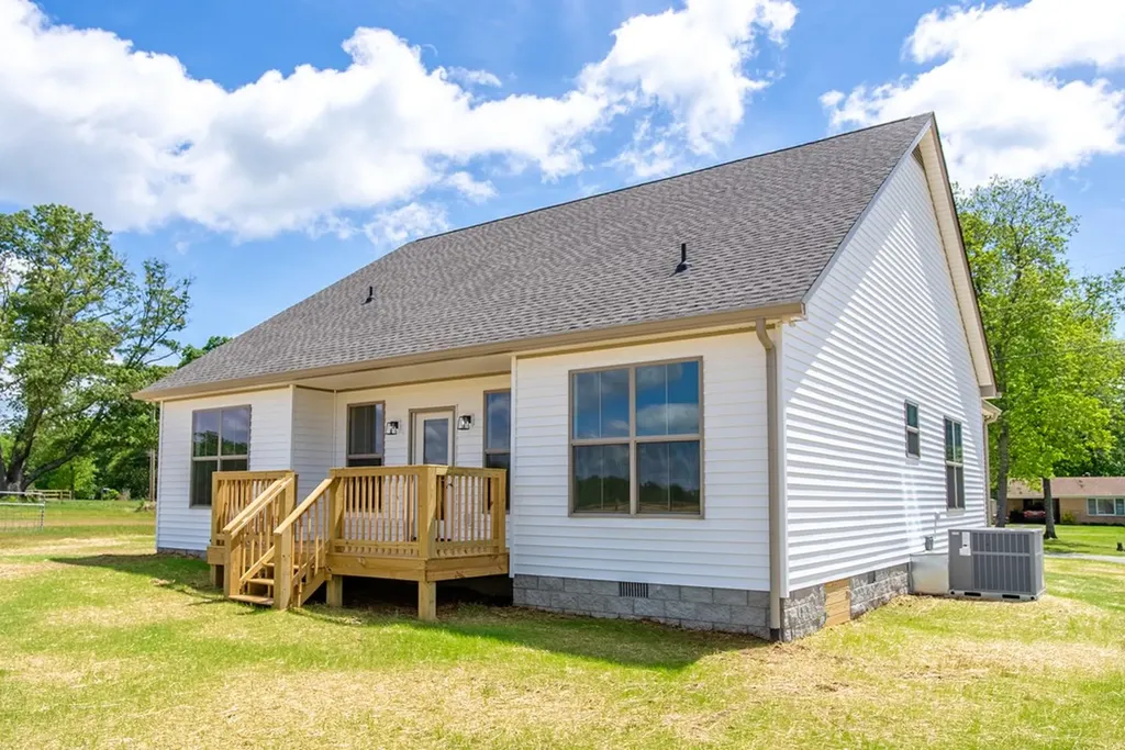 602 Frank Anderson Road Sparta TN 38583