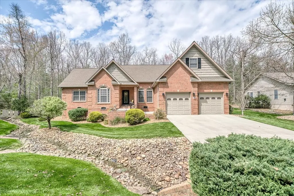 13 Holly Court Crossville TN 38558