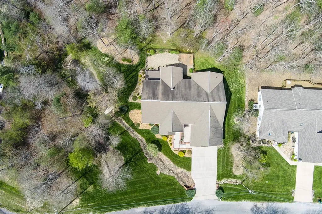 13 Holly Court Crossville TN 38558