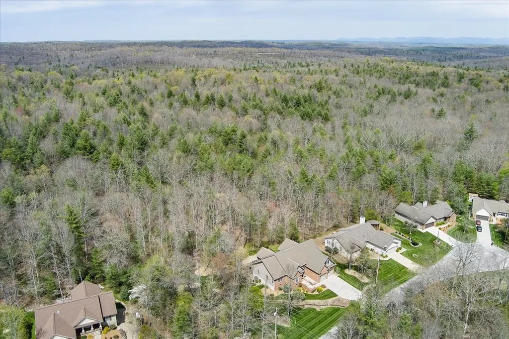 13 Holly Court Crossville TN 38558