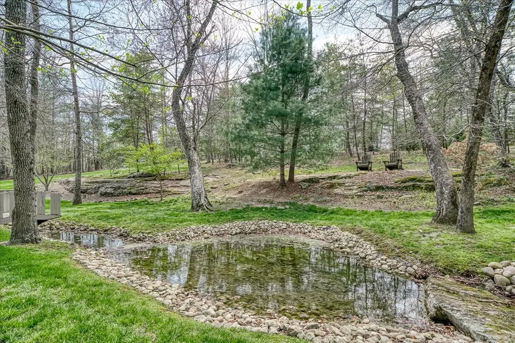 13 Holly Court Crossville TN 38558