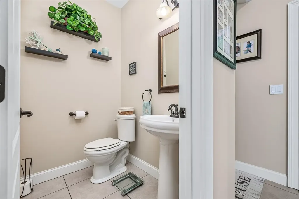 13 Holly Court Crossville TN 38558