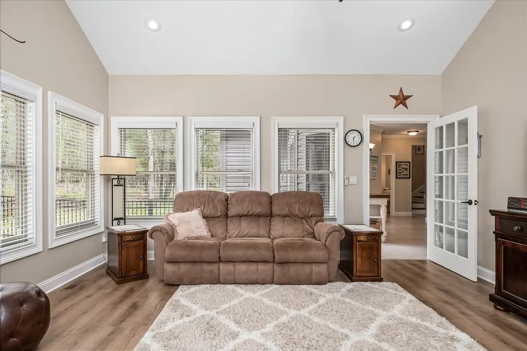 13 Holly Court Crossville TN 38558