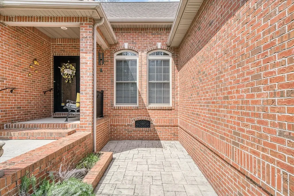 13 Holly Court Crossville TN 38558