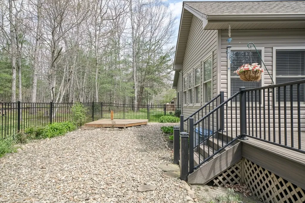 13 Holly Court Crossville TN 38558