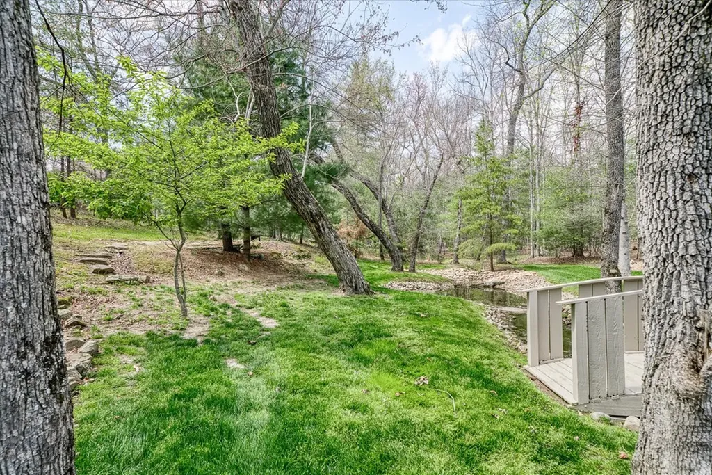 13 Holly Court Crossville TN 38558