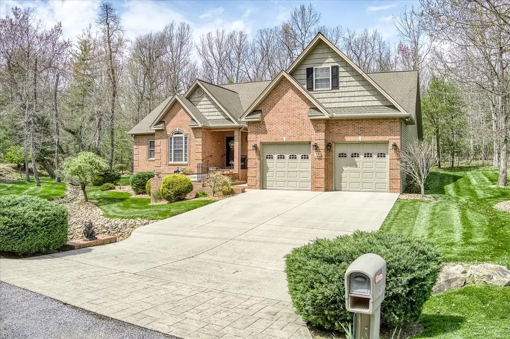 13 Holly Court Crossville TN 38558