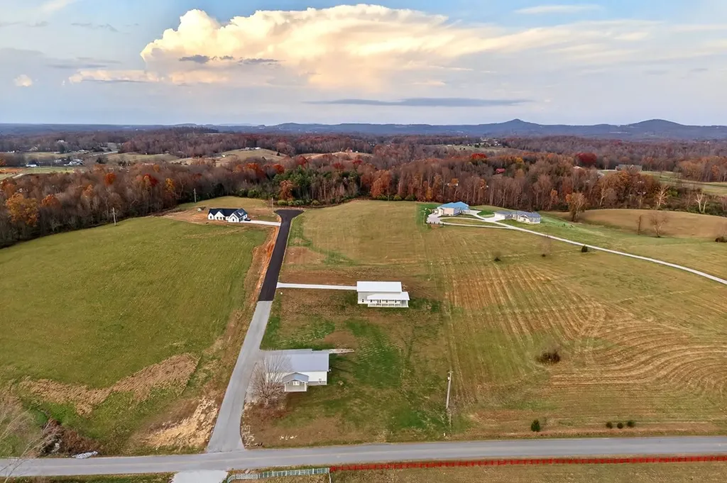 118 Summer Lane Monroe TN 38573