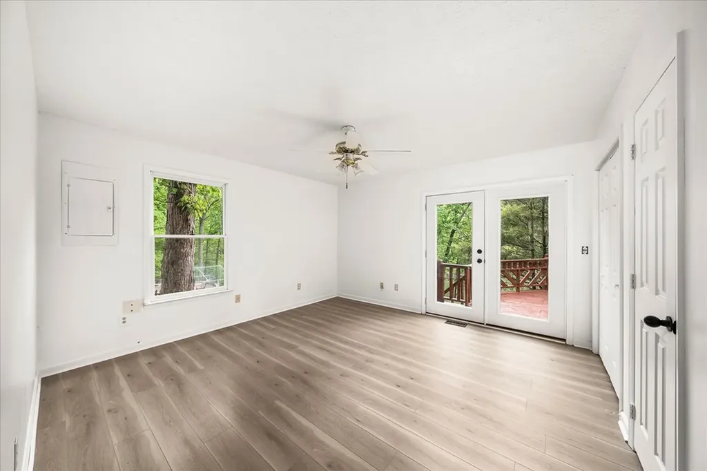 113 Laurel Drive Jamestown TN 38556