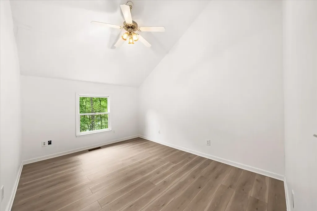 113 Laurel Drive Jamestown TN 38556