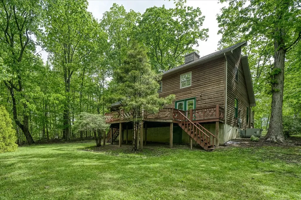 113 Laurel Drive Jamestown TN 38556