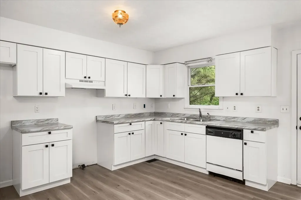 113 Laurel Drive Jamestown TN 38556