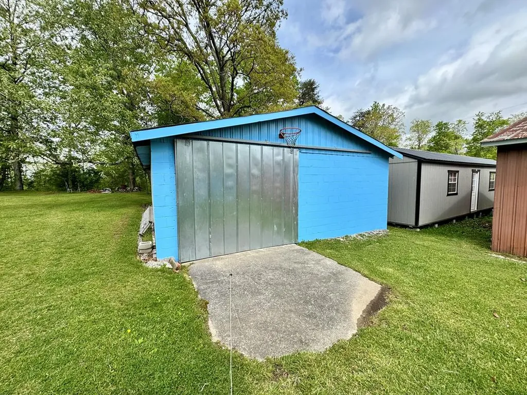 4529 Highway 127 North Crossville TN 38571