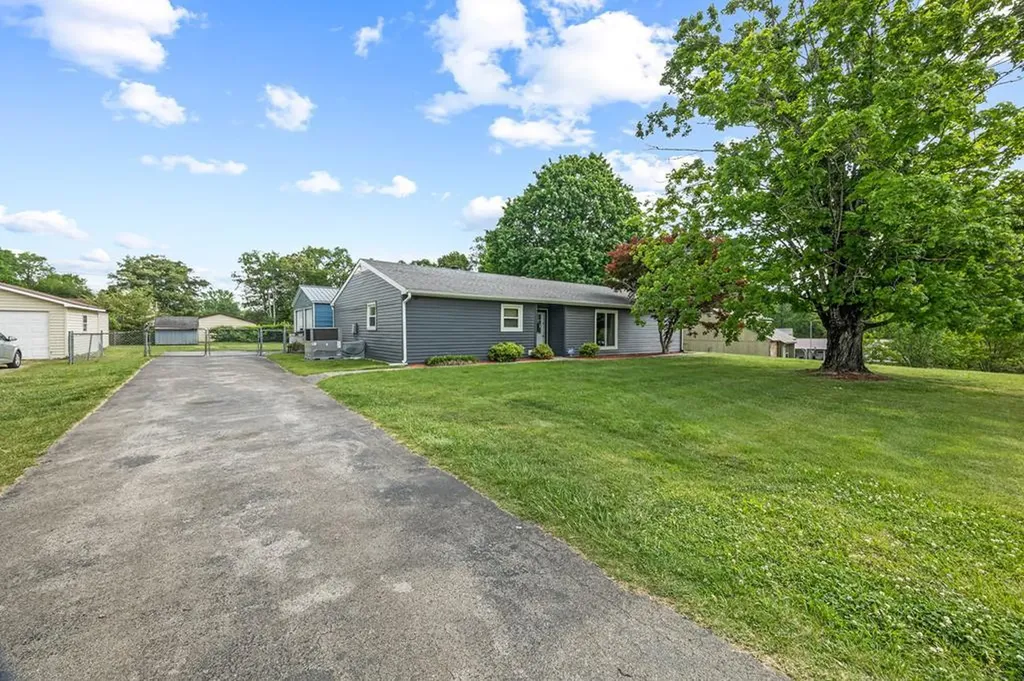 3336 Shannon Village Road Cookeville TN 38506