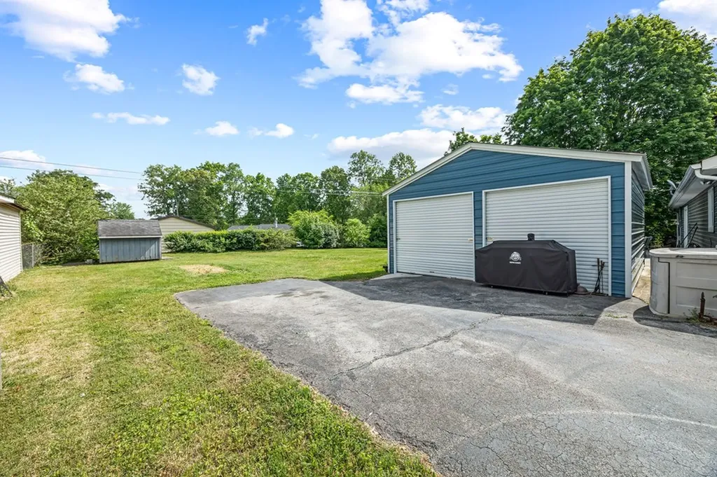 3336 Shannon Village Road Cookeville TN 38506