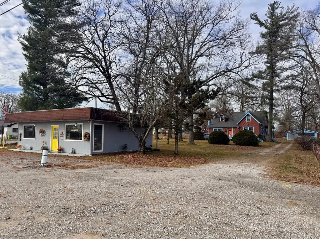 4529 Highway 127n Crossville TN 38571