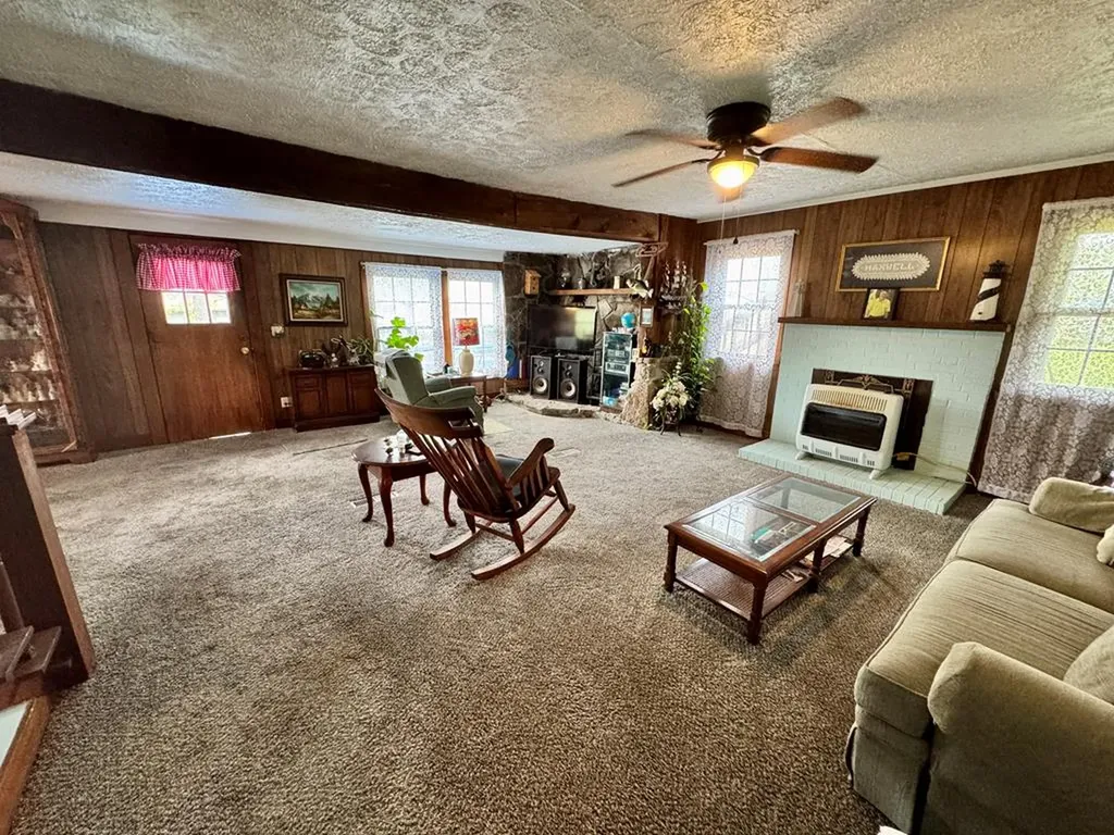 4529 Highway 127n Crossville TN 38571