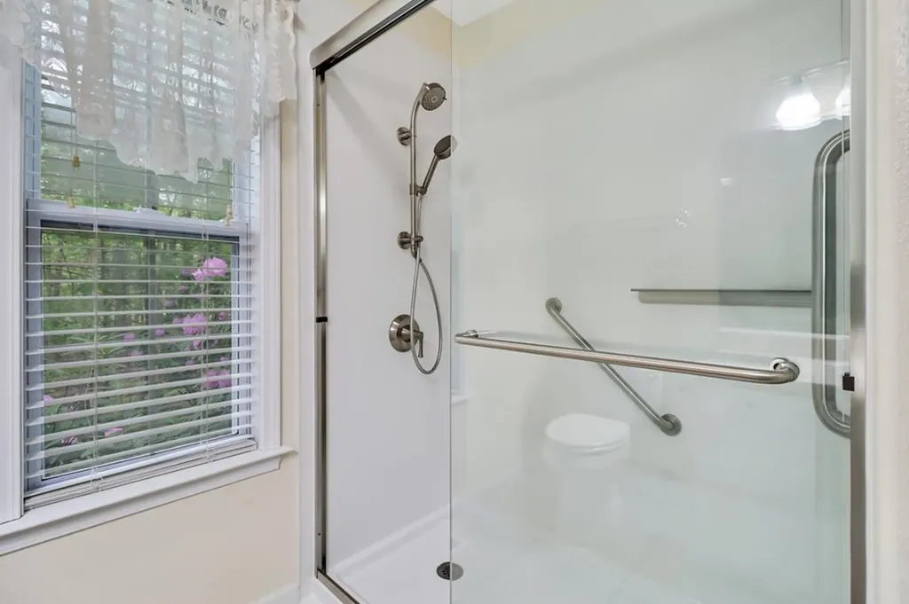 106 Charles Place Crossville TN 38558