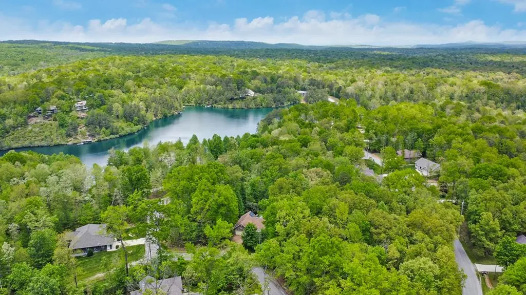 106 Charles Place Crossville TN 38558