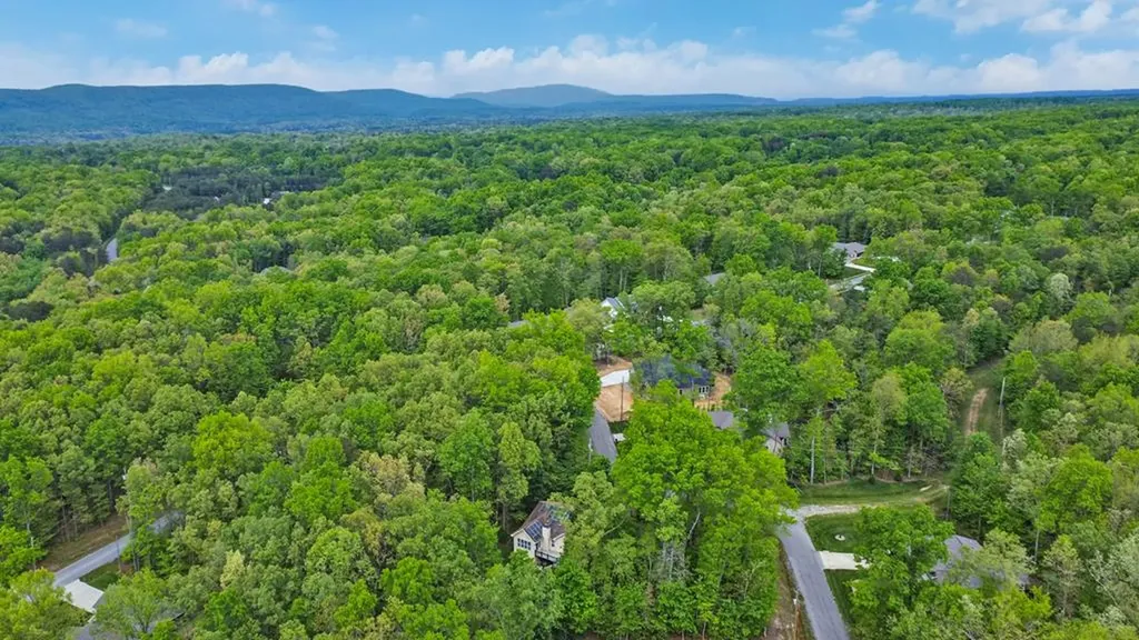 106 Charles Place Crossville TN 38558