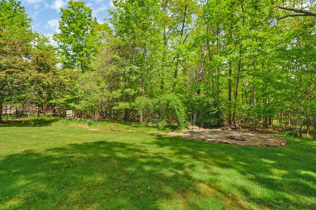 106 Charles Place Crossville TN 38558