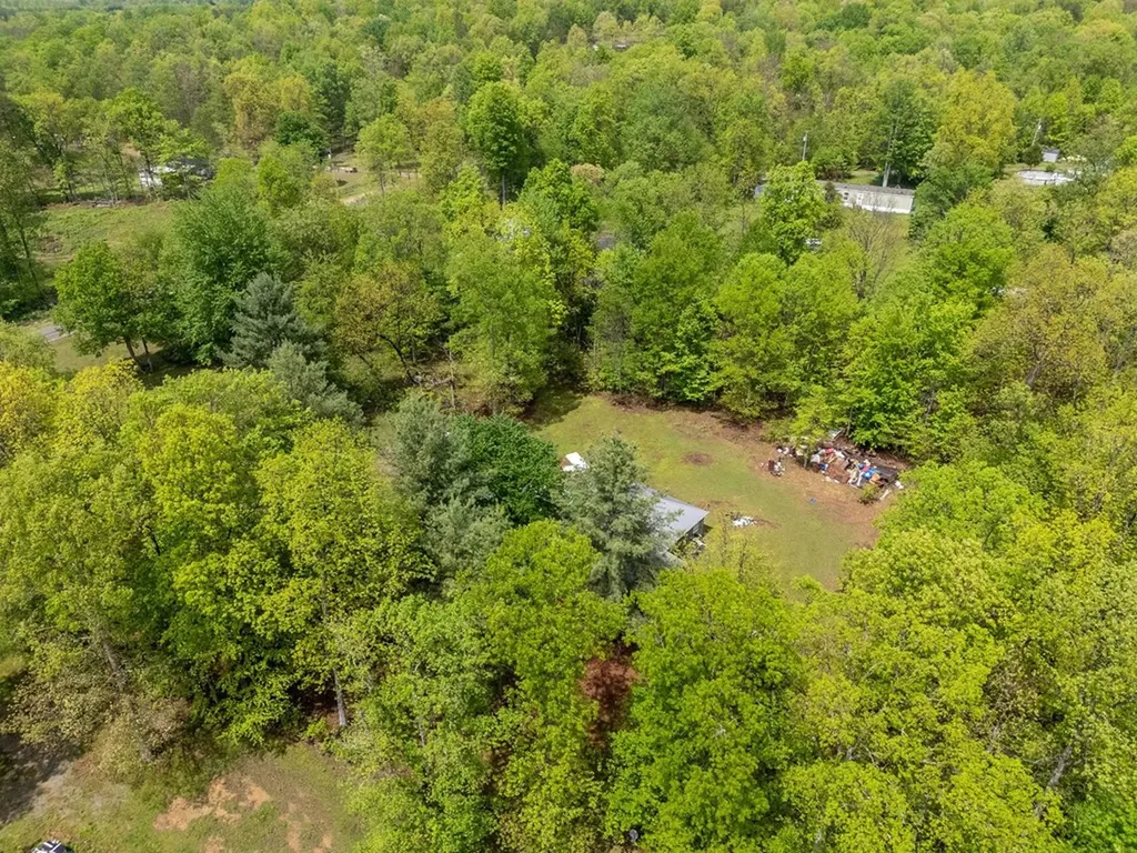 486 Critter Creek Road Crossville TN 38572