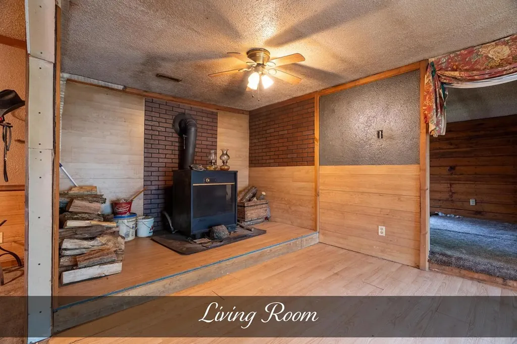 486 Critter Creek Road Crossville TN 38572