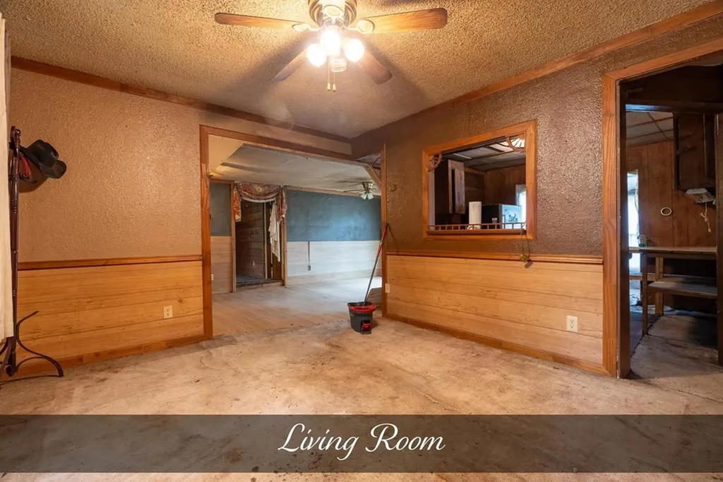 486 Critter Creek Road Crossville TN 38572