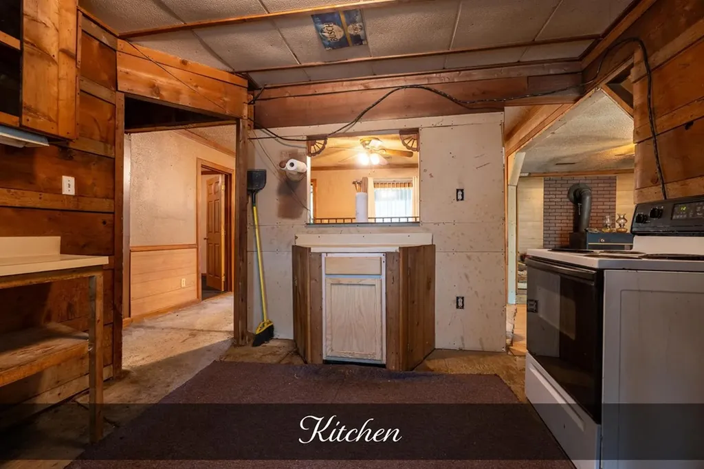 486 Critter Creek Road Crossville TN 38572