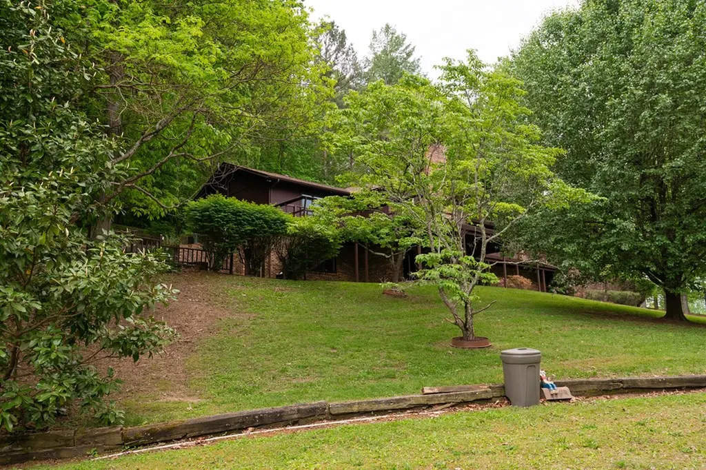 111 Villa Drive Livingston TN 38570