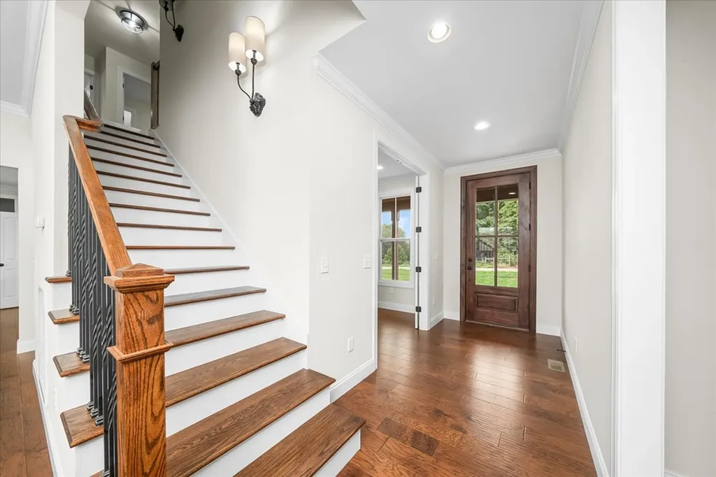 1757 Bob Bullock Road Cookeville TN 38506