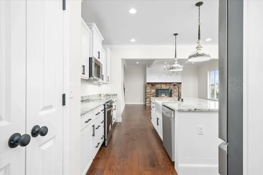 1757 Bob Bullock Road Cookeville TN 38506