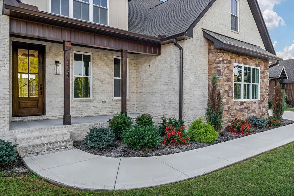 1757 Bob Bullock Road Cookeville TN 38506