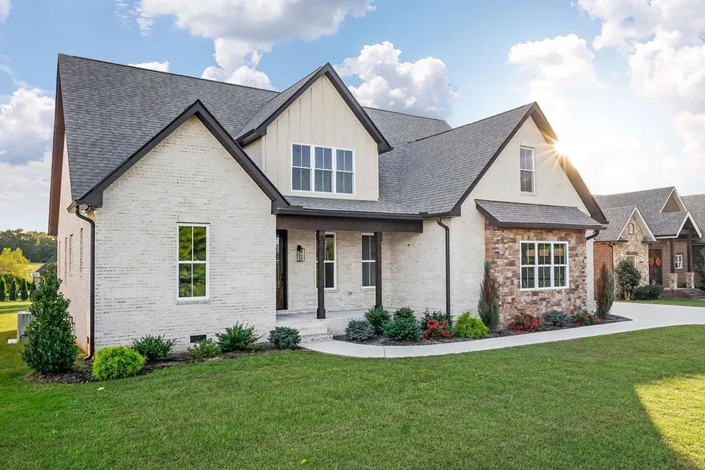 1757 Bob Bullock Road Cookeville TN 38506