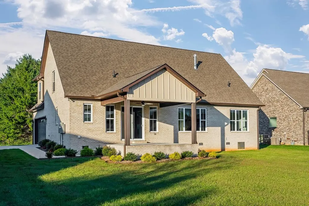 1757 Bob Bullock Road Cookeville TN 38506