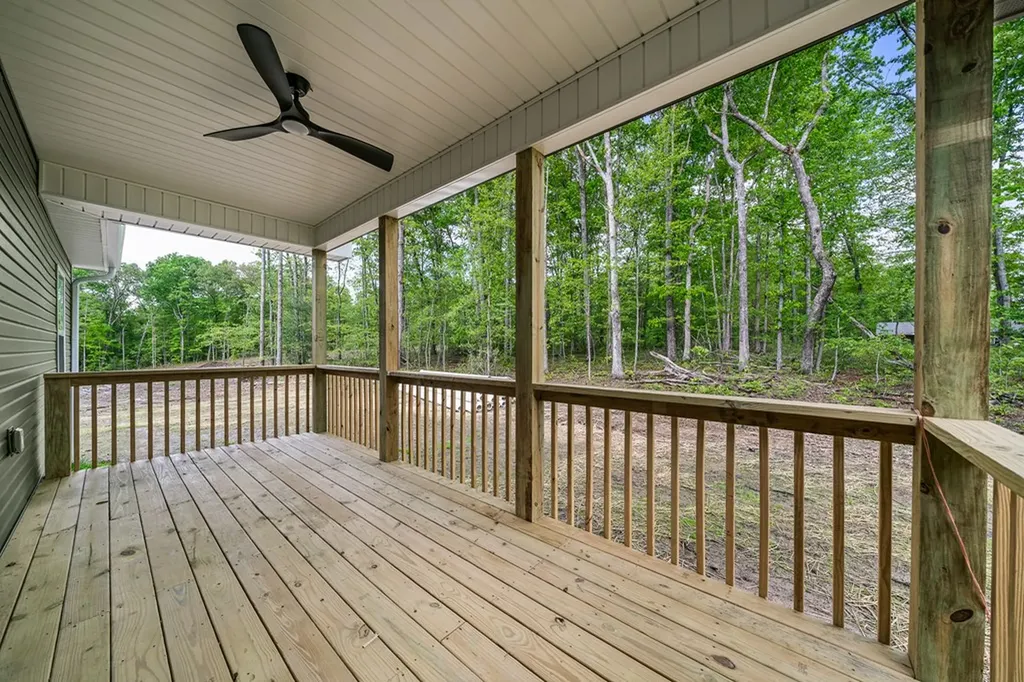 80 Peachtree Drive Crossville TN 38555