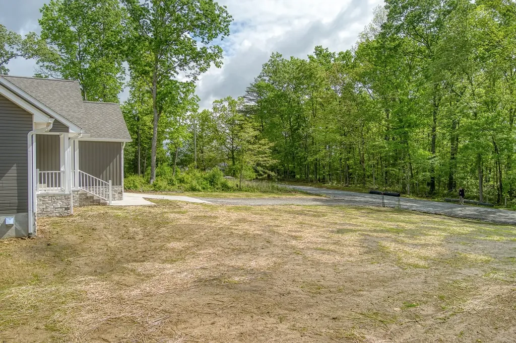 80 Peachtree Drive Crossville TN 38555