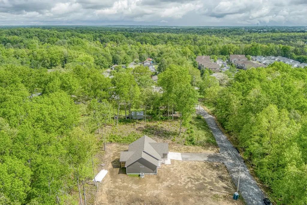 80 Peachtree Drive Crossville TN 38555