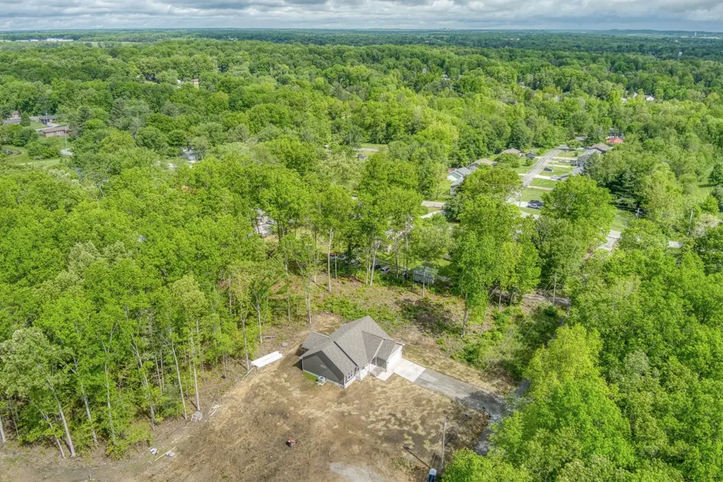 80 Peachtree Drive Crossville TN 38555