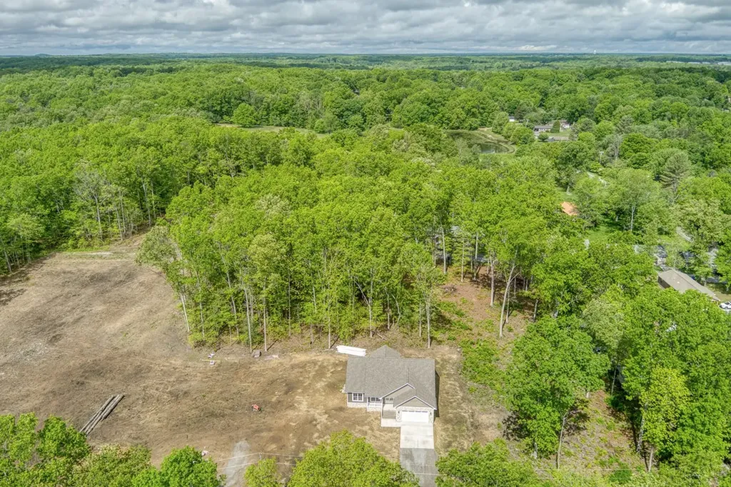 80 Peachtree Drive Crossville TN 38555