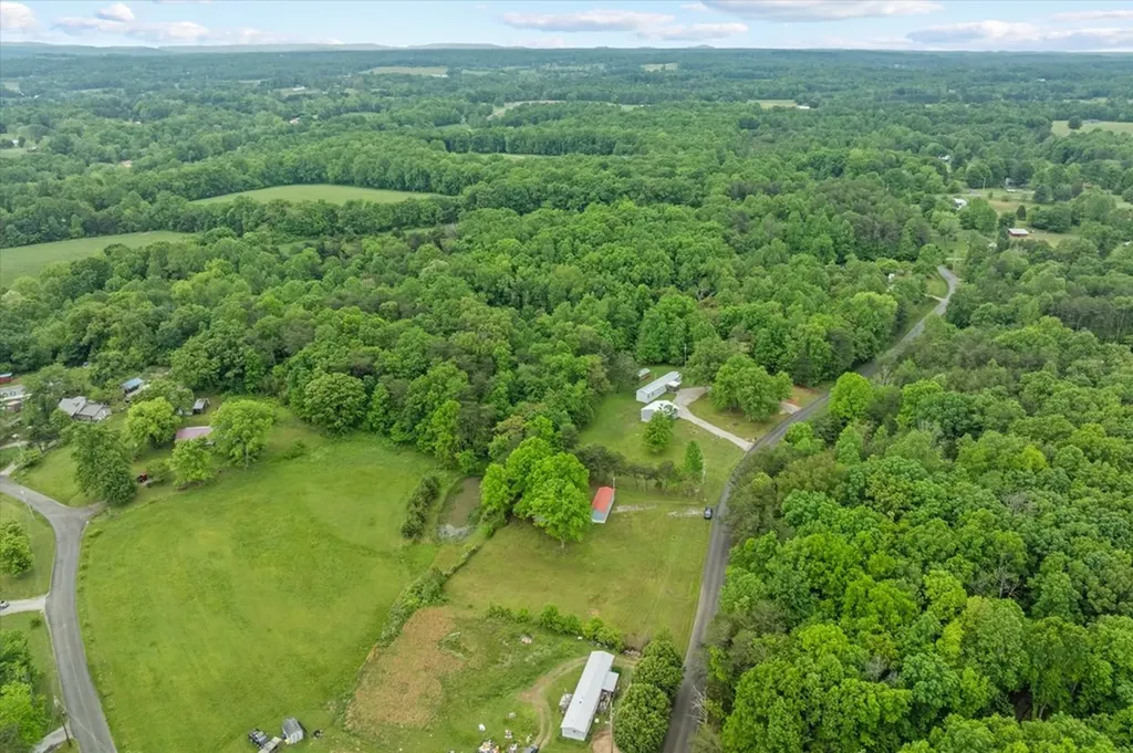 139 Plum Hollow Lane Cookeville TN 38501