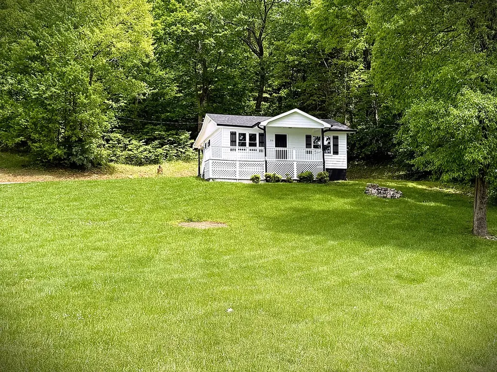 210 Bluebird Drive Livingston TN 38570