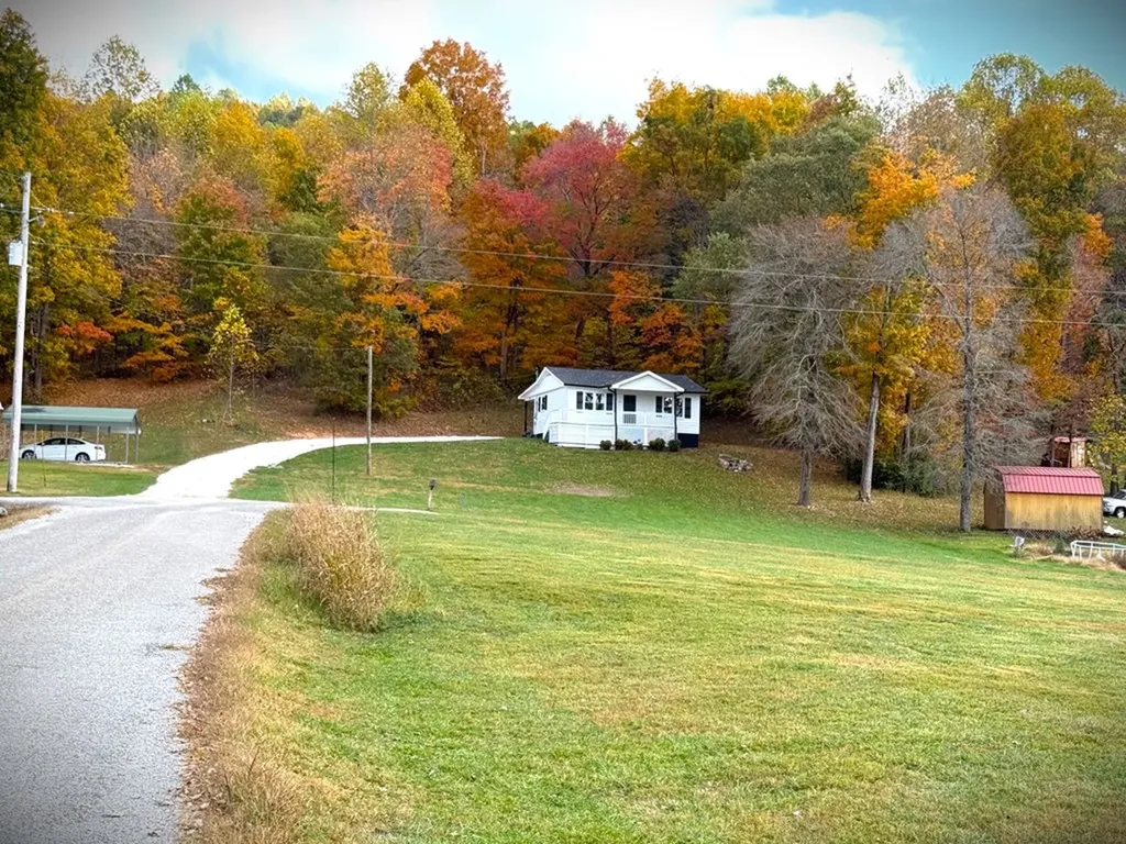 210 Bluebird Drive Livingston TN 38570