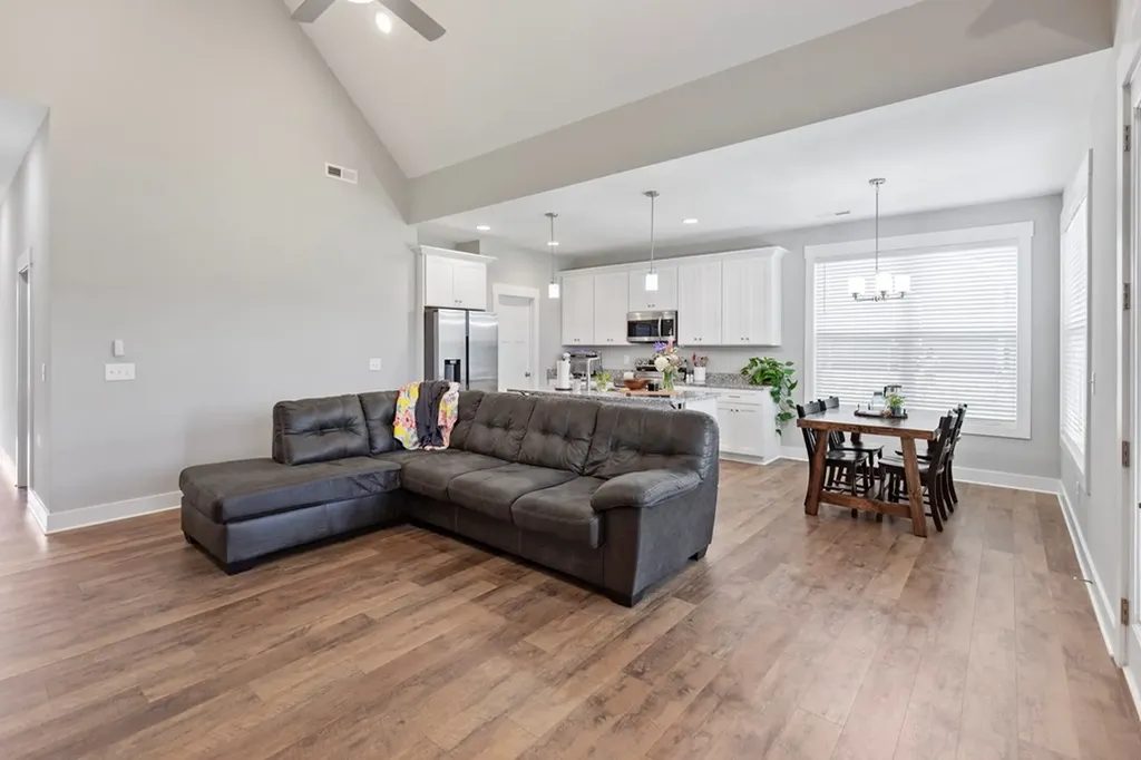 366 Bill Fuson Mcminnville TN 37110