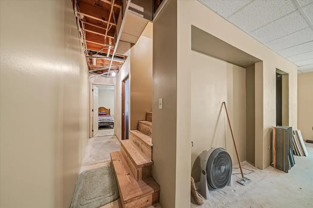 524 Hoosier Ridge Road Byrdstown TN 38549