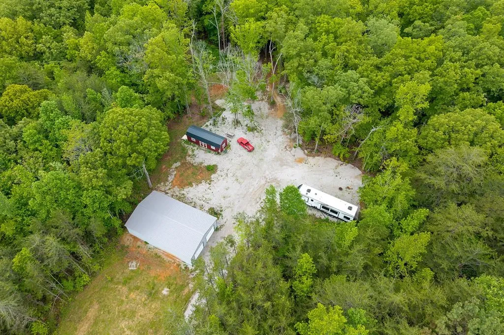 466 S Pin Hook Road Sparta TN 38583