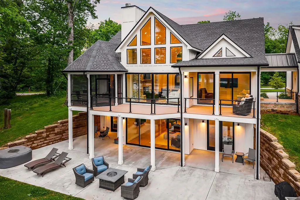 303 Davidson Road Smithville TN 37166