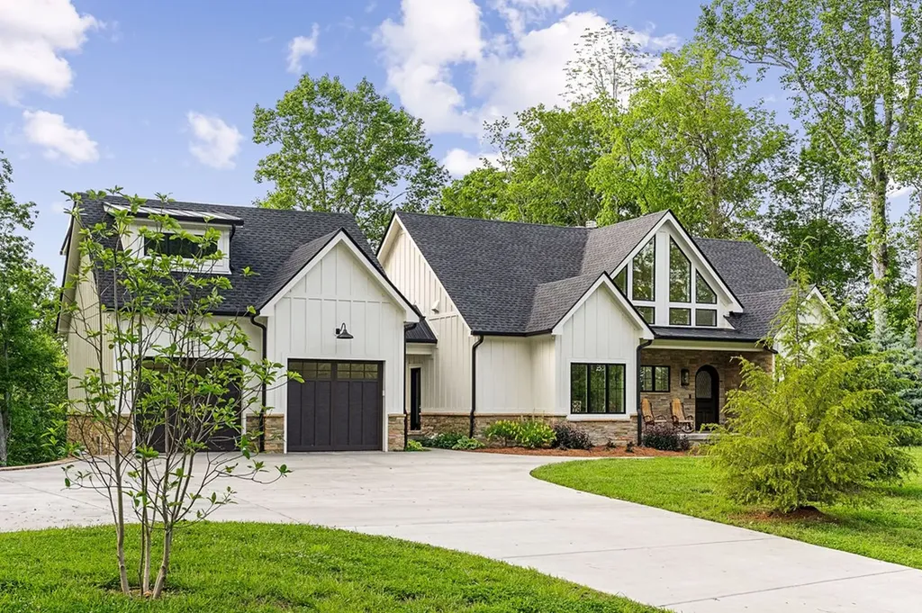 303 Davidson Road Smithville TN 37166