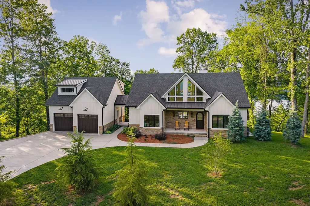 303 Davidson Road Smithville TN 37166