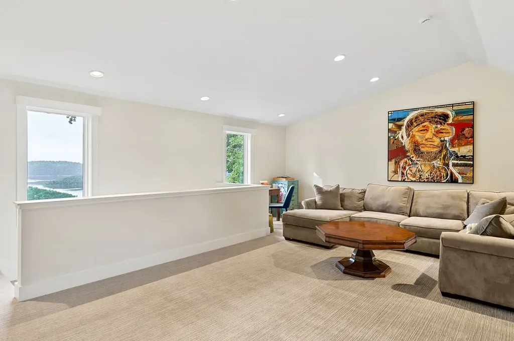 303 Davidson Road Smithville TN 37166